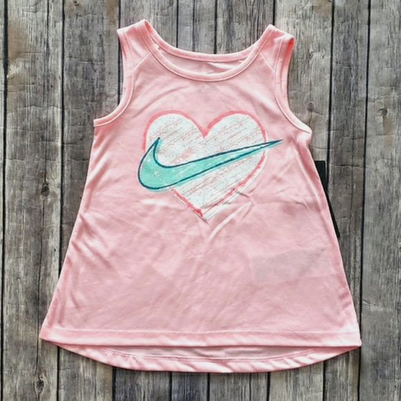 **Size 24M Only**Nike Little Girls Heart Logo Graphic Bike Short Set - Picture 3 of 13